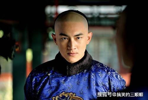 十四阿哥胤禵侧福晋,生下长子,被雍正封郡王,却被乾隆