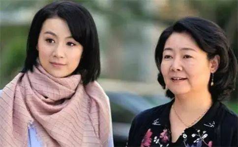 "新型婆媳关系"顺利时代潮流,媳妇和婆婆都舒服,娃也跟着受益