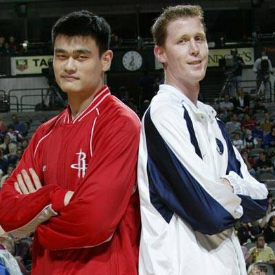 肖恩·布拉德利,1993年进入nba,身高2.