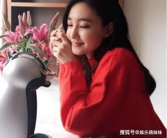 原创大明星王丽坤现实的豪宅,房子装修真独特,很少人这样设计