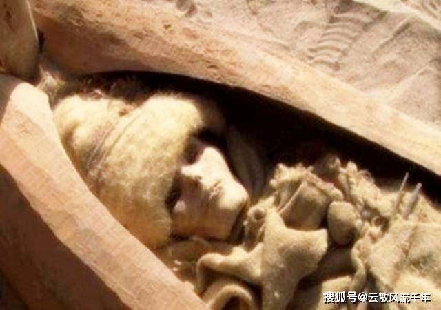 一墓地被发现后消失无踪66年,之后,中国探险队重新找到轰动一时