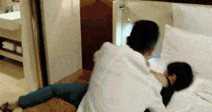 古天乐 高圆圆的《单身男女》,郑秀文 古天乐的《高海拔之恋2》.