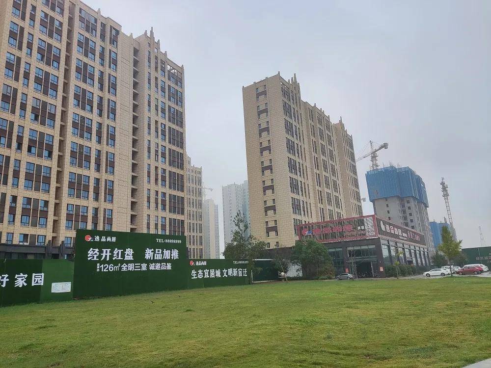 编后语:不管是地段还是价格,盛悦天宸优势都比较明显,再加上周边的新