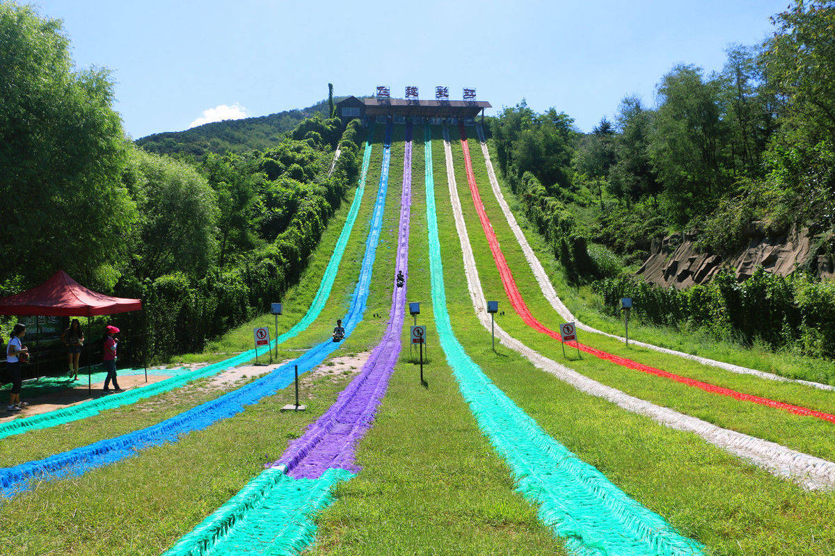 山东一处aaaa级旅游景区是八百里沂蒙一道独特而亮丽的风景线