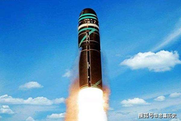 世界十大最厉害导弹v-2导弹是火箭技术发展的重要标志