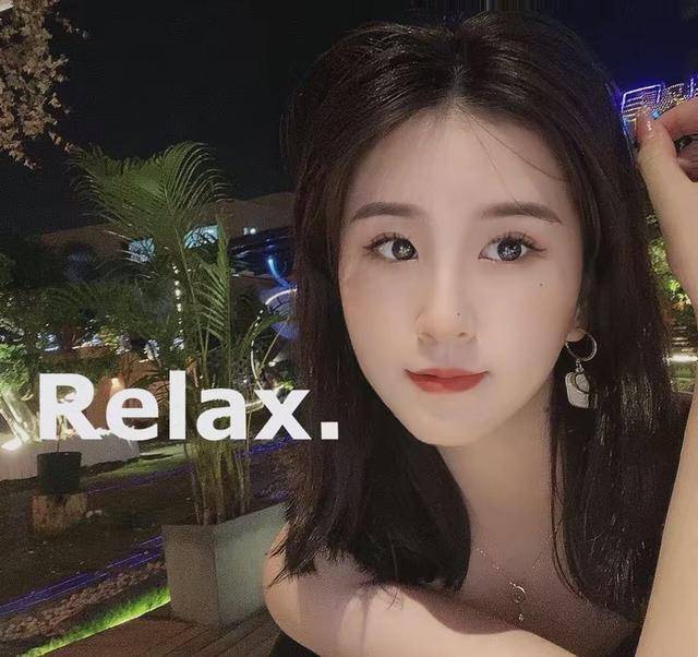 大仙妹妹爆火后,德华妹妹表示不服,一张生图让全网宅男直呼老婆_网友