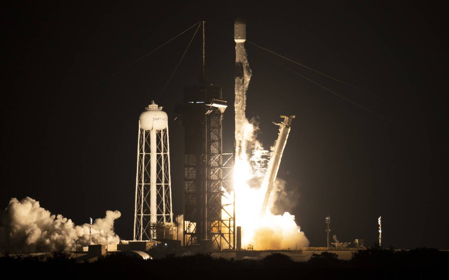 spacex 猎鹰 号火箭搭载成像 x 射线偏振探测器(ixpe 航天器发射