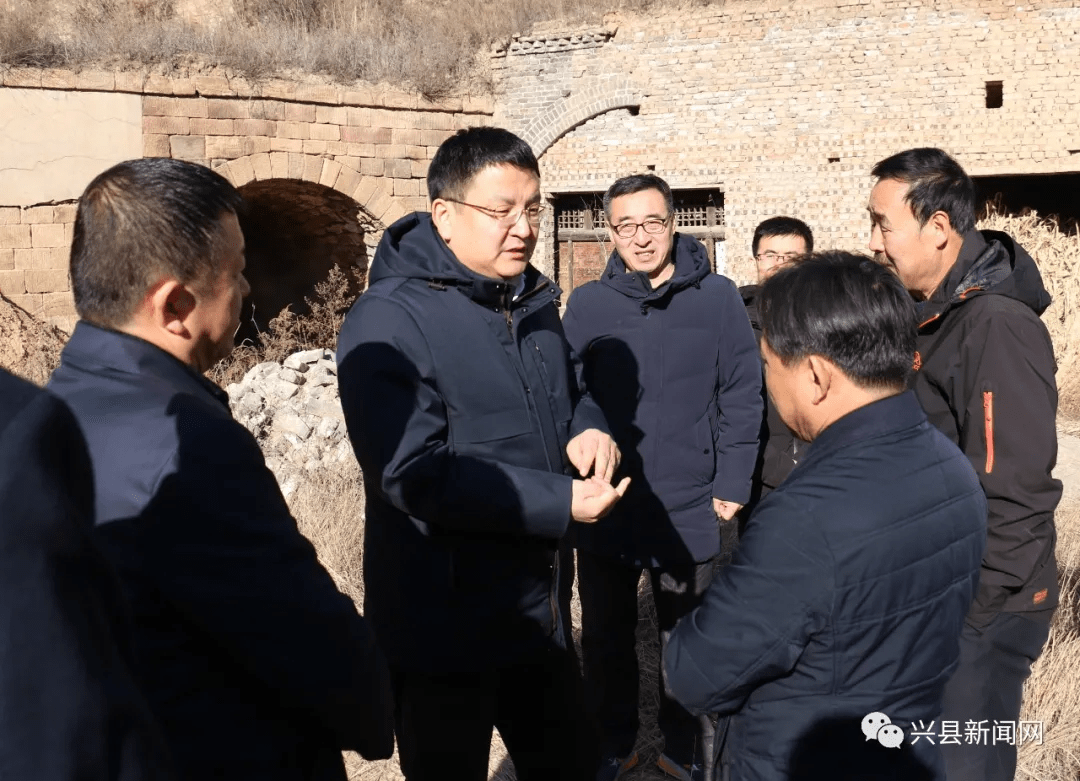 兴县:梁文壮检查指导打击私挖盗采矿产资源工作_圪台村_非法_相关
