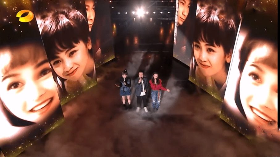 原创谭松韵分享你好星期六现场美照港风来袭向情怀致敬