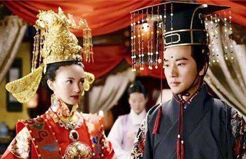 明景帝死后唯一免于殉葬的妃嫔,无子却受4朝皇帝优待