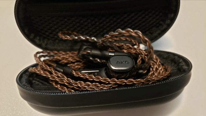 本次测试所用的耳机为akg n5005,滤网选择high boost.