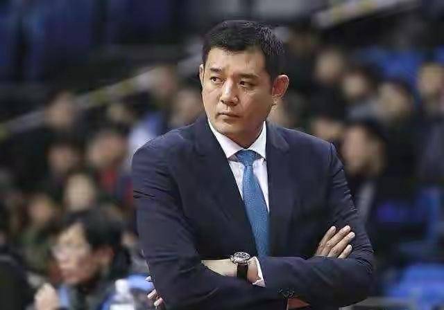 cba主帅尽显其能,盘点最有"德艺双馨"范儿的6大主帅_杨鸣_辽宁队_球员