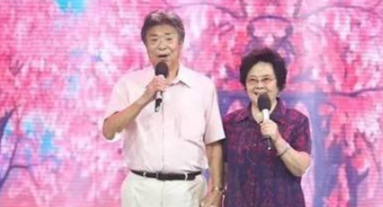 歌唱家李光羲:穷小子和白富美的65年相爱,3个女儿