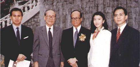 李嘉诚低调的大儿媳:被李泽钜疯狂追求,为李家改名,连生4子_王富信_王