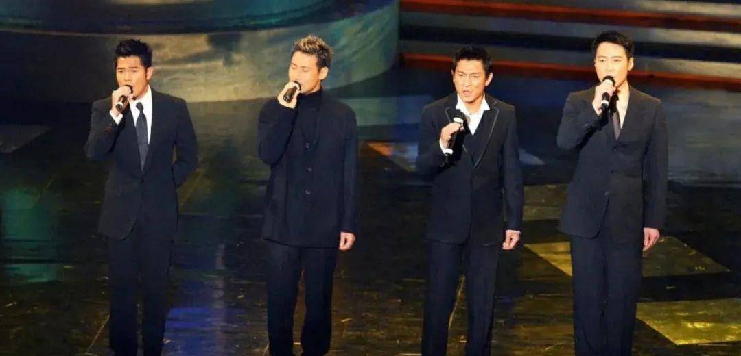 刘德华演唱了《末世天使》《不可不信·缘》,《长夜多浪漫》,黎明演唱