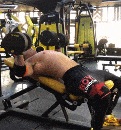 上海95后肌肉情侣私照曝光,网友:哇塞这也太酸了_健身_训练_身材