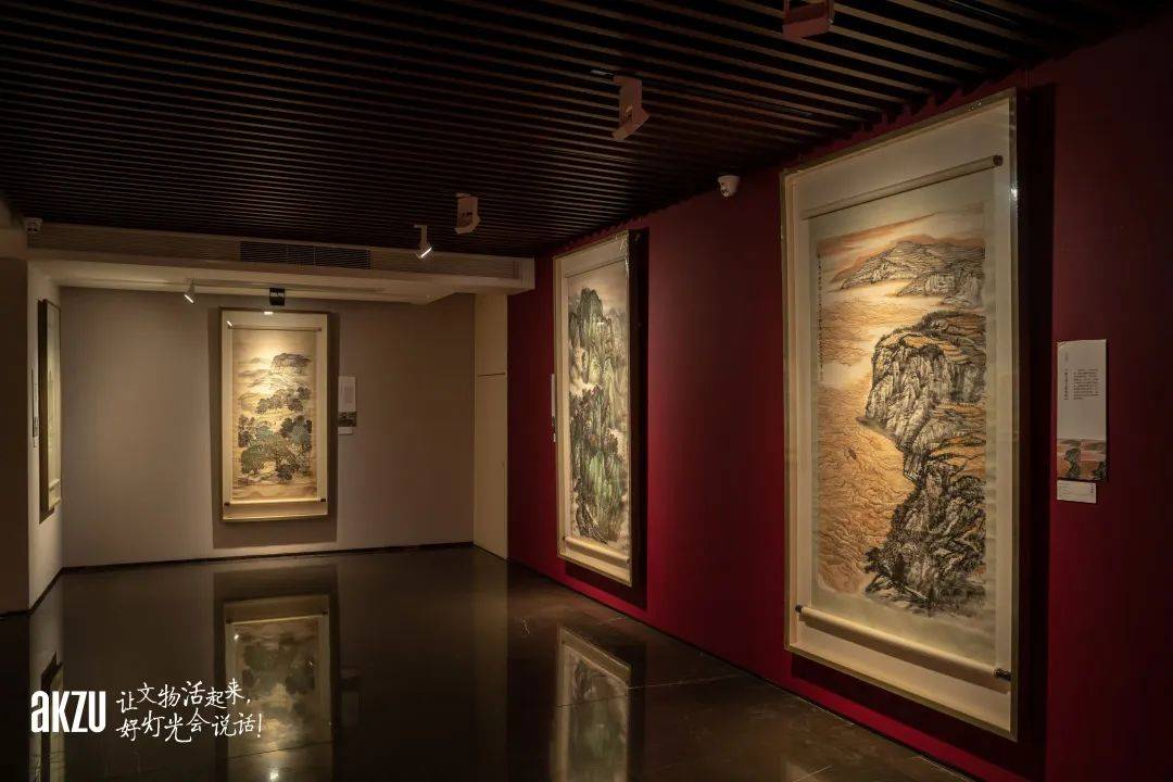 海霞天地美术馆:丹青永恒,埃克苏与您感受来自陕北高原的苍茫水墨气象