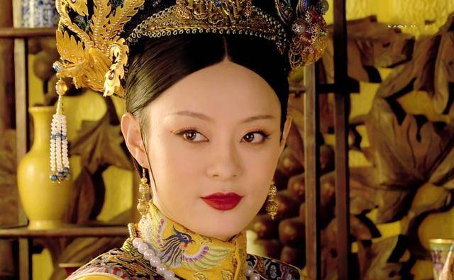 霸气的甄嬛,成了后宫里无可替代的熹贵妃,成了皇上身边最重要的女人
