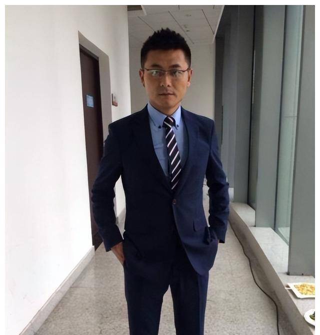 原创安徽卫视主持人王小川翻车了大量粉丝取关刘信达建议将其开除