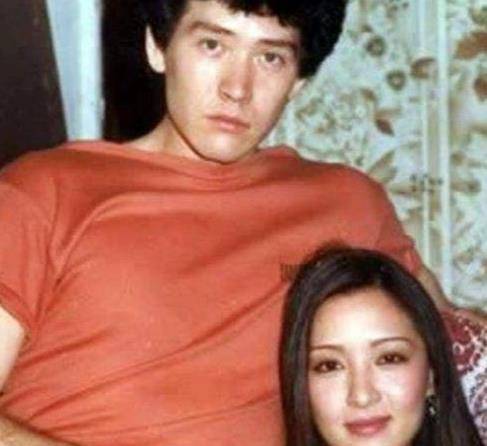 原创费翔曾因父母反对抛弃初恋后被杨澜甩掉如今60岁依旧是单身