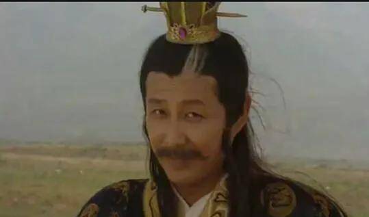 襄阳王赵爵三代召集江湖势力,发起皇位争夺战.