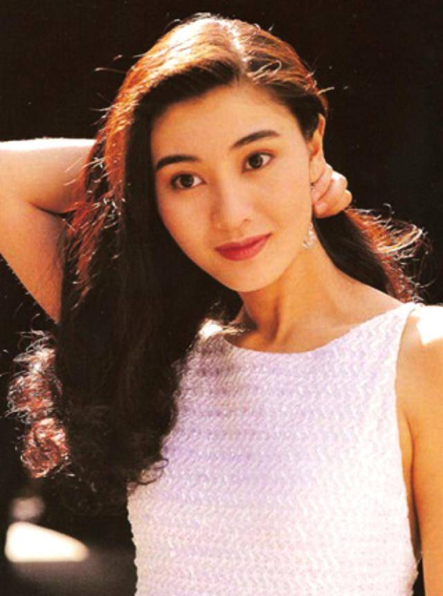 李嘉欣晒照为许晋亨庆生,一家三口太幸福_刘銮雄_美人_香港