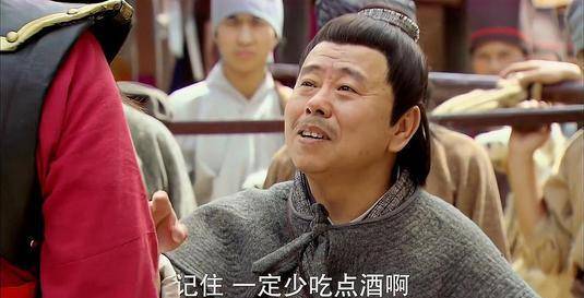 是丁海峰时隔23年再度演回武松,而演武大郎由著名喜剧演员潘长江饰演