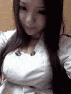 搞笑gif趣图:不是不出手,一出手吓死你_老婆_大妈_纸巾