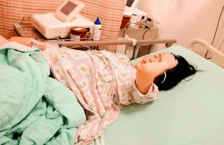 42岁孕妇独自去生娃,产后却把宝宝留在医院,直至深夜未归