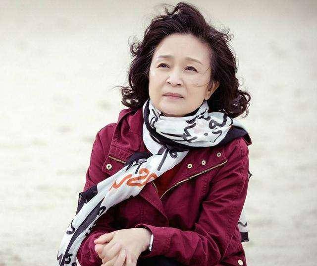 演员刘莉莉:31岁才相亲结婚,38岁才当妈,最爱自己女儿_父母_时候