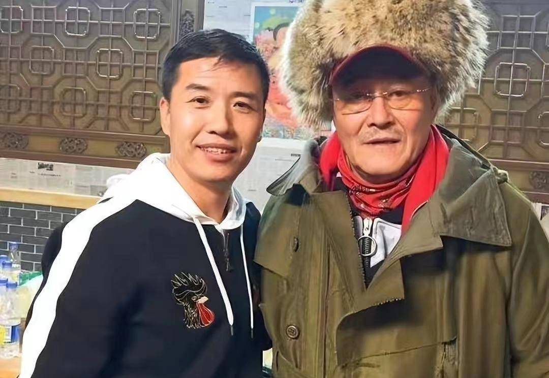 原创在乡村爱情中饰演赵四的关小平离开本山传媒后生活变得越来越好