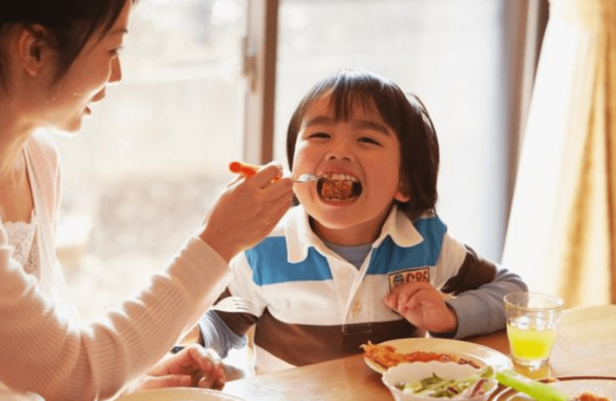 三种＂中国式早餐＂不利于孩子长高和学习,很多家长还在天天做