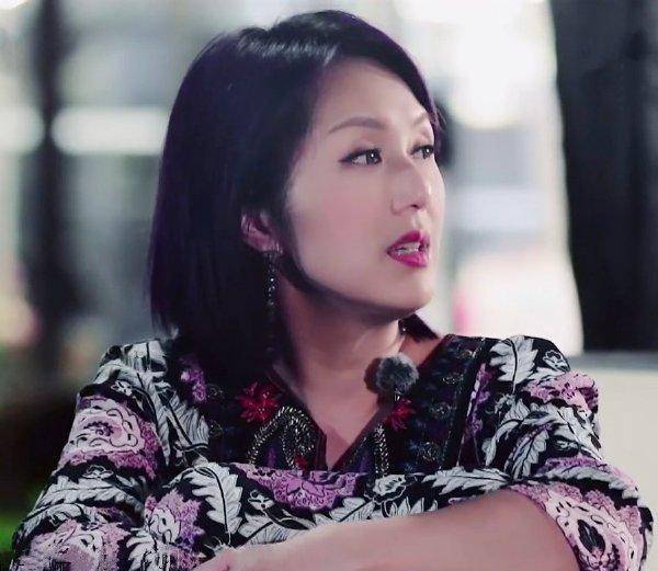 杨千嬅小5岁老公不让她喝冰水:原来长久的婚姻,都