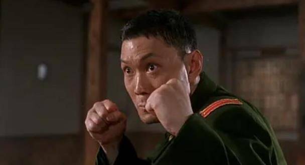 李连杰成龙打不过周比利?原来他才是大哥大_洪金宝_邹兆龙_时候