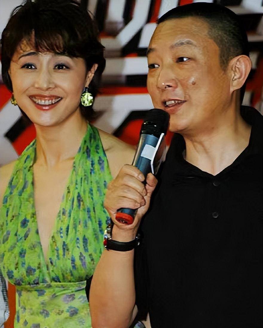 原创风流导演张健替二婚老婆刘蓓抚养儿子却与张若昀成仇家