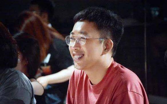 夸baby拉踩陈妍希,于正真的"行得正坐得直"吗?_小龙女_刘亦菲_网友