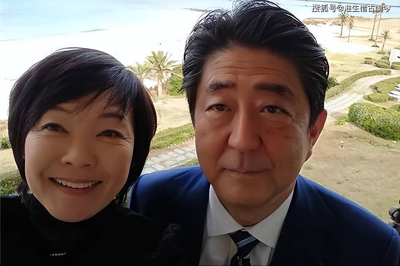 原创安倍昭惠贵族出身是安倍晋三的旺夫妻同框各国第一夫人不输