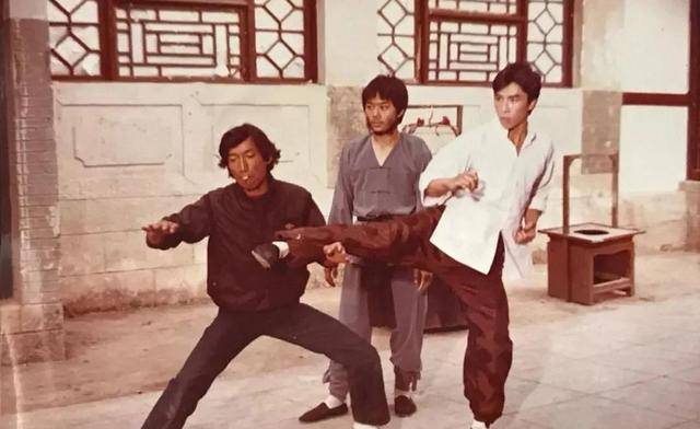 一部《龙虎武师》,就是半部香港动作电影史,最能打阵容最后集结