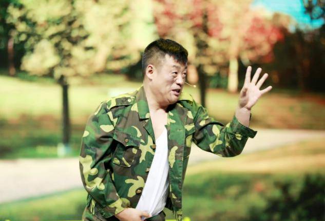 包括文松,宋小宝,杨树林和宋晓峰本人这四个非常有名的喜剧男演员