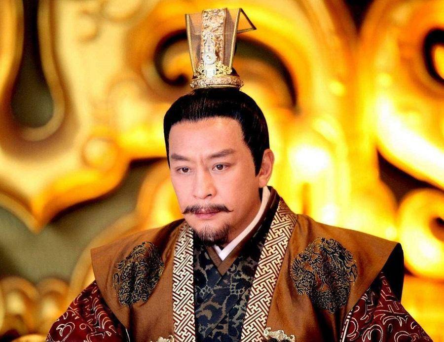 他由于也是常年跟着李嗣源南征北战,威望很高,还被封为了潞王