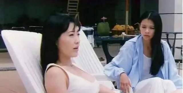 她是史上"最时尚"潘六姐:患上了乳腺病,如今苦尽