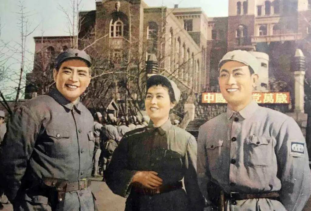 老电影《兵临城下,演员阵容强大,遗憾58年过去,主演都已离世_庞学勤