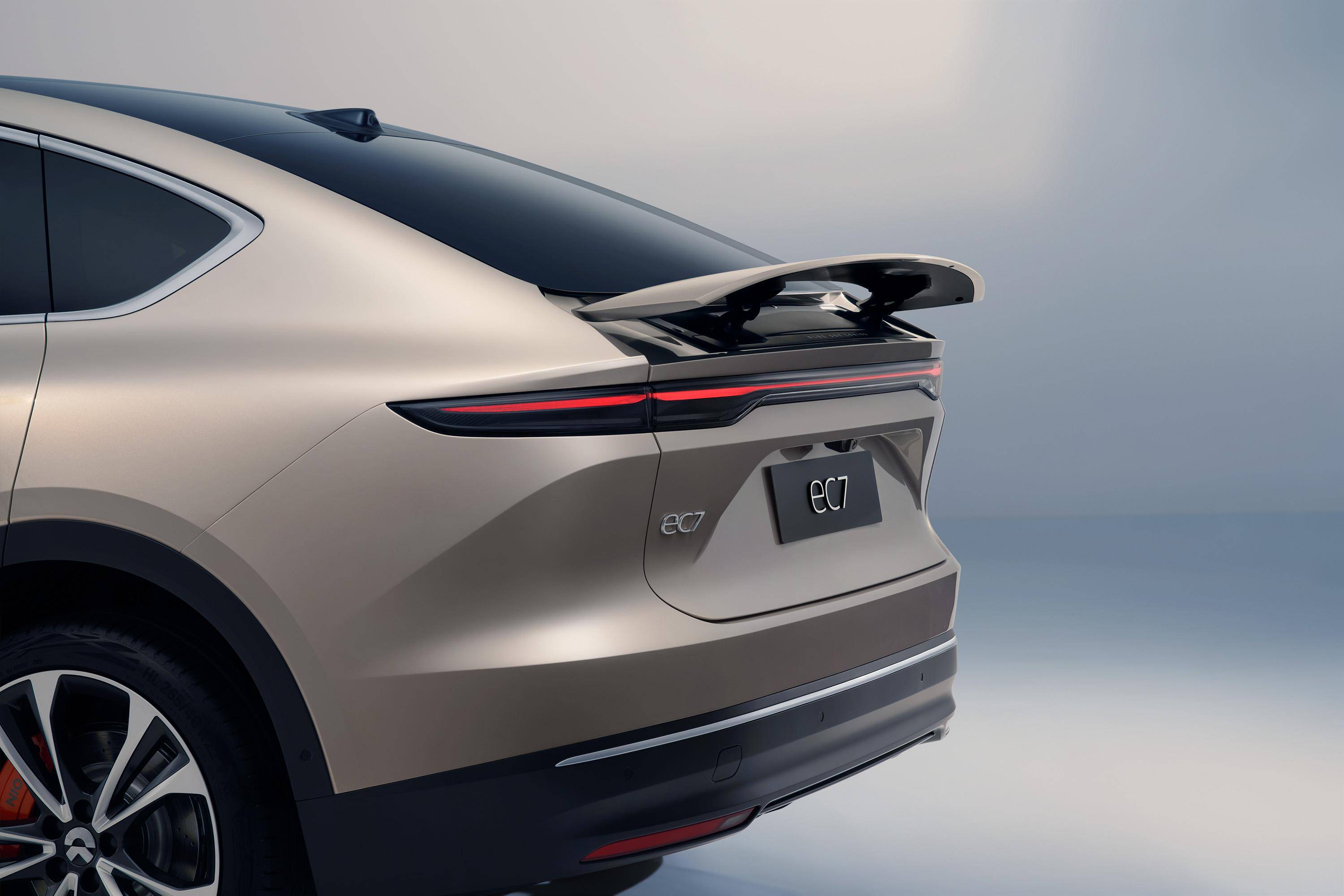 原创
蔚来ES8和EC7上市!蔚来明年销量超雷克萨斯,是不是在吹牛?19 原创
蔚来ES8和EC7上市!蔚来明年销量超雷克萨斯,是不是在吹牛?19