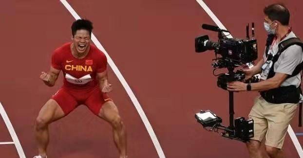 谢震业深夜发文！英国成就打消中国有望递补奥运会4×100米铜牌