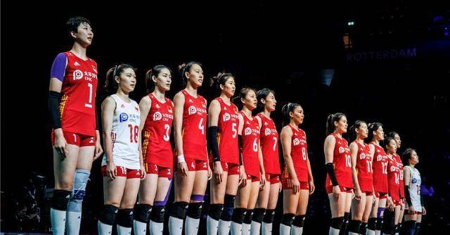 日本30荷兰，中国女排位居E组第4！世锦赛14决赛对阵出炉