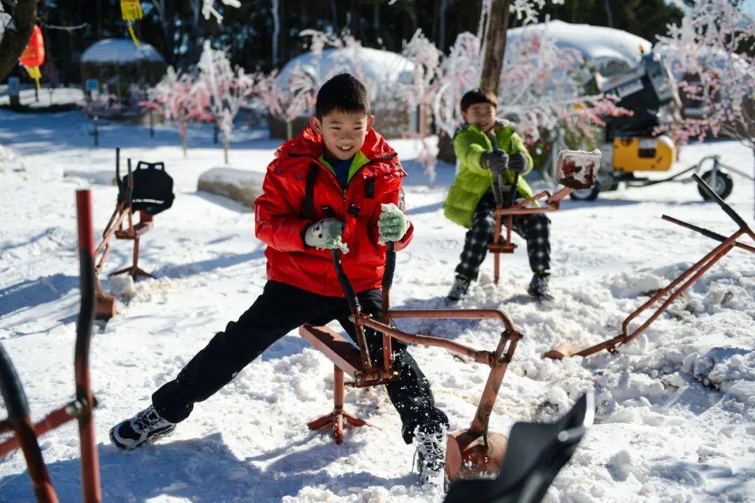 冰瀑美成了“冰水母”！济南的冰雪玩耍地大集合来啦~竟然有那么多？！