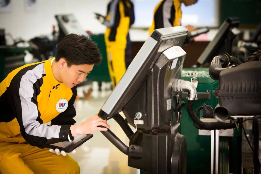 春季预报名 解开云 开云体育APP读汽车行业发展现状及未来前景(图2)