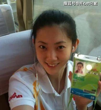 “中国女排第一美女”薛明：因心脏早搏26岁退役，今35岁无人敢逃