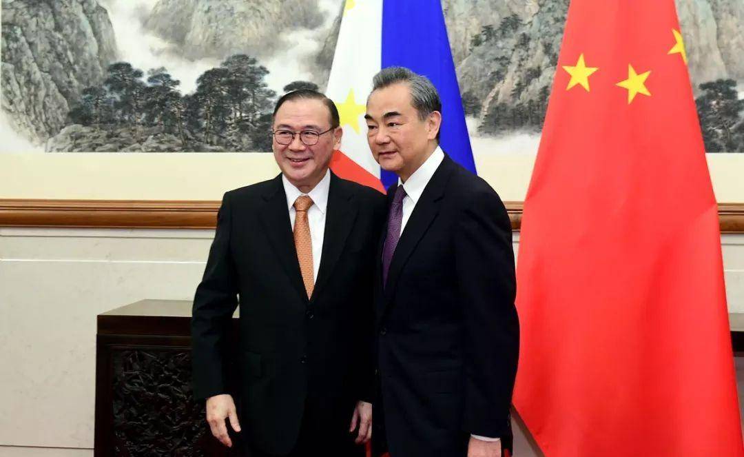 �зƹ�ϵ��������Ϊ�ζ��ض��غ�Ȼ�������������������� ...