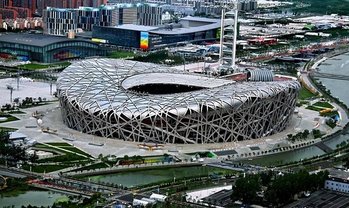 2008年奥运会举办后，斥34亿巨资修建的鸟巢，是赔仍是赚？